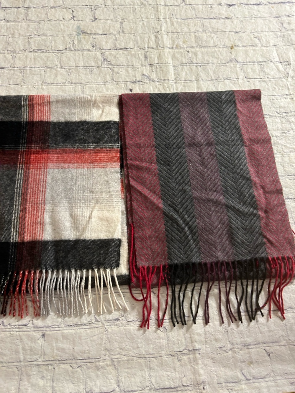 CLUB ROOM 100% CASHMERE BURGUNDY STRIPED FRINGE & CHARTER CLUB CASHMERE MULTI